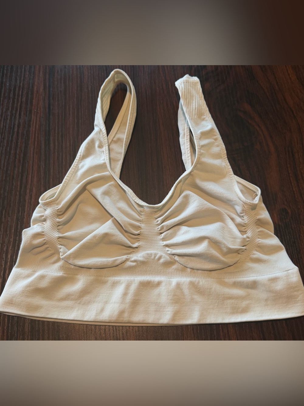 M/L Yitty Nearly Naked Shaping Midi Bra CREAM